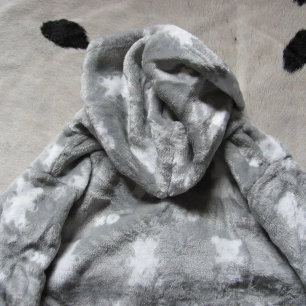 BLANKETS & BEYOND KIDS VELOUR ROBE NWT 12M+ NWT
